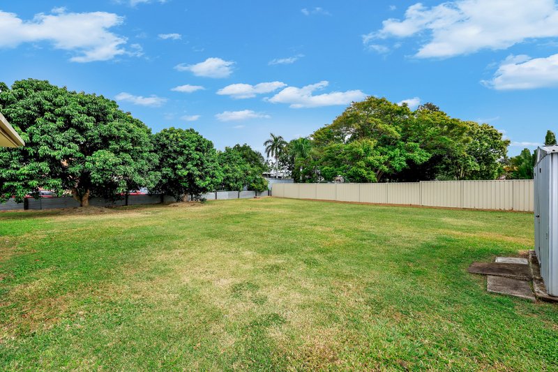 Photo - 3 Hinkler Avenue, Bundaberg North QLD 4670 - Image 19