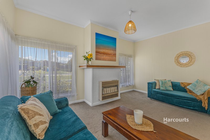 Photo - 3 Hogarth Road, Sulphur Creek TAS 7316 - Image 6