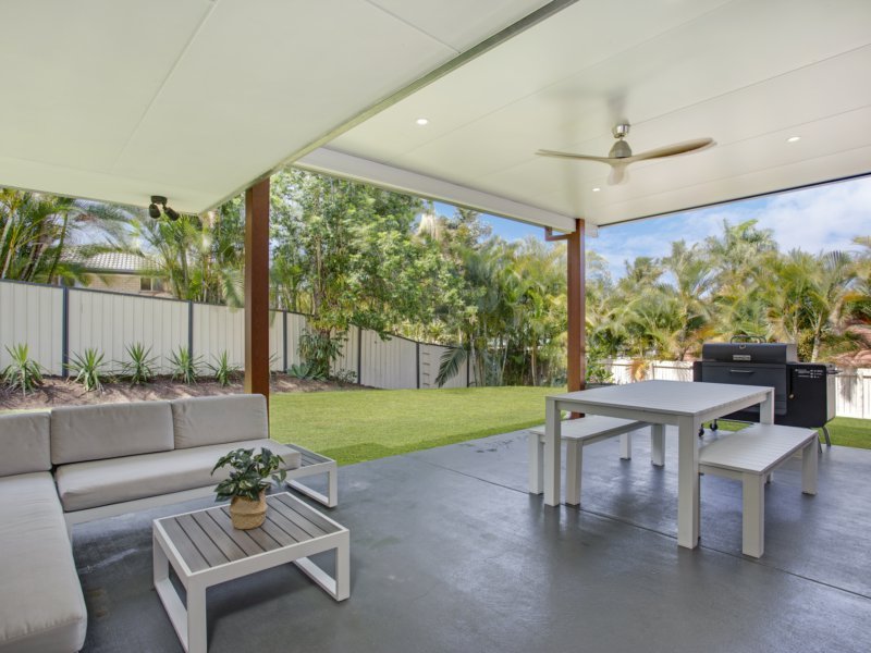 Photo - 3 Holterman Court, Mudgeeraba QLD 4213 - Image 2