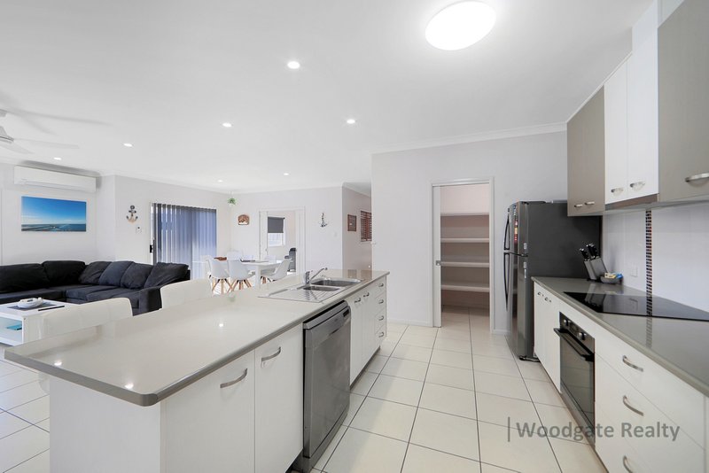 Photo - 3 Honeyeater Court, Woodgate QLD 4660 - Image 6