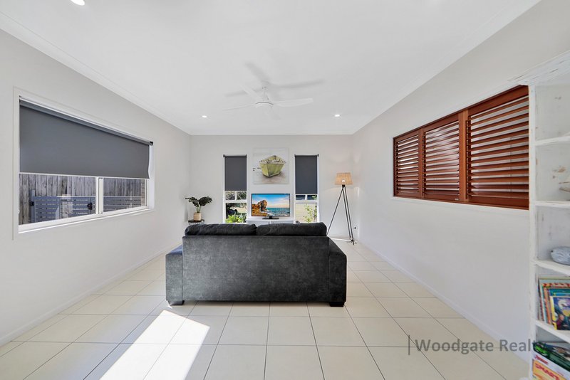 Photo - 3 Honeyeater Court, Woodgate QLD 4660 - Image 11
