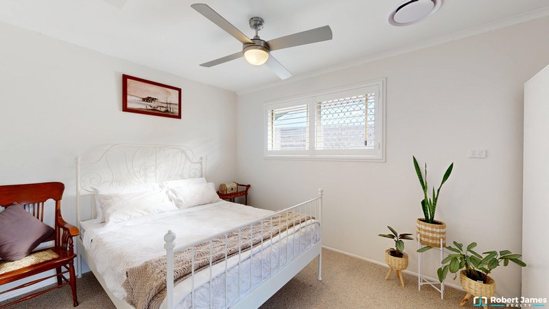 Photo - 3 Hooper Crescent, Tewantin QLD 4565 - Image 14