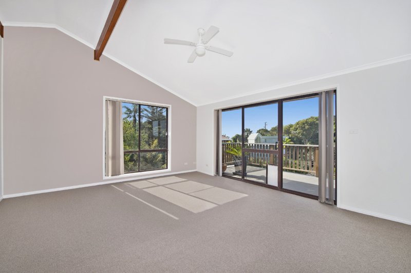 Photo - 3 Hopetoun Close, Port Macquarie NSW 2444 - Image 4