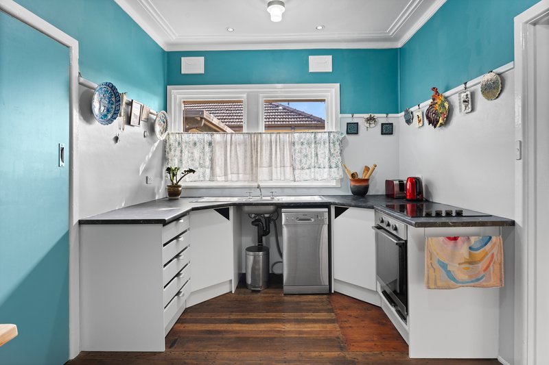 Photo - 3 Hornseywood Avenue, Penrith NSW 2750 - Image 6