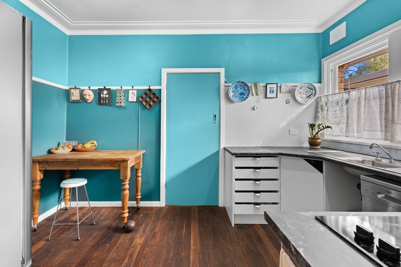 Photo - 3 Hornseywood Avenue, Penrith NSW 2750 - Image 8