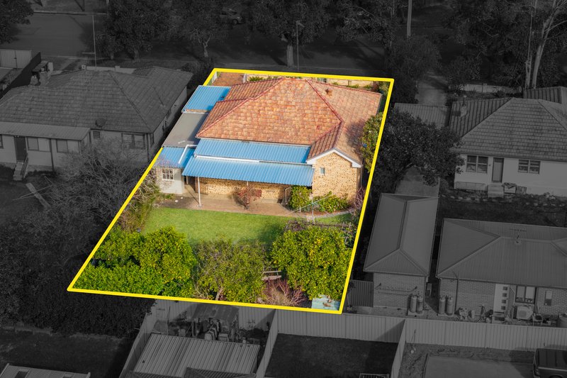 Photo - 3 Hornseywood Avenue, Penrith NSW 2750 - Image 18