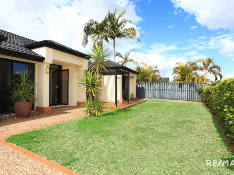 Photo - 3 Howland Cct , Pacific Pines QLD 4211 - Image 22