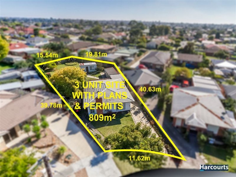 3 Hughes Crescent, Dandenong North VIC 3175