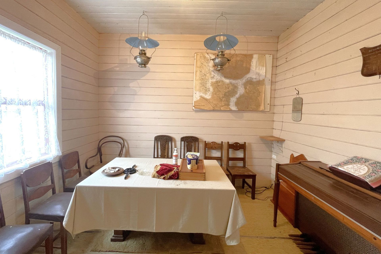 1-bedroom house at 3 HUNTER STREET, Heywood VIC 3304, Glenelg, Victoria