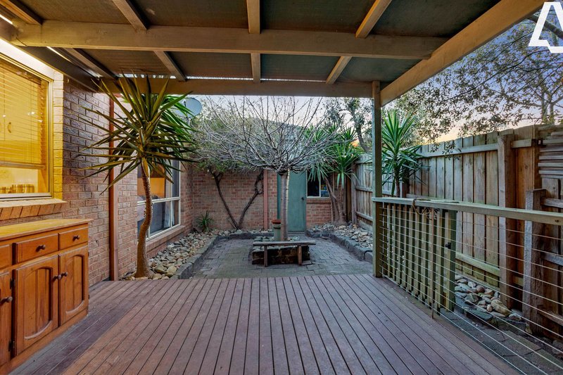 Photo - 3 Huntly Court, Langwarrin VIC 3910 - Image 19