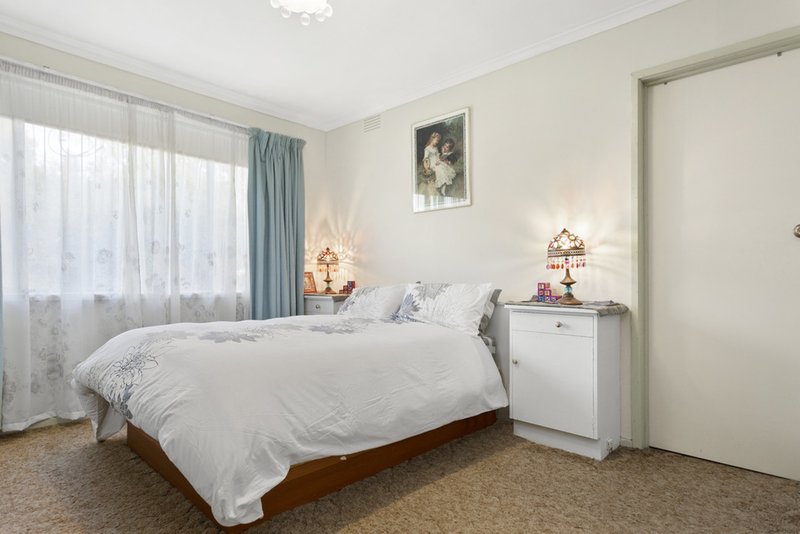 Photo - 3 Huon Court, Bundoora VIC 3083 - Image 6