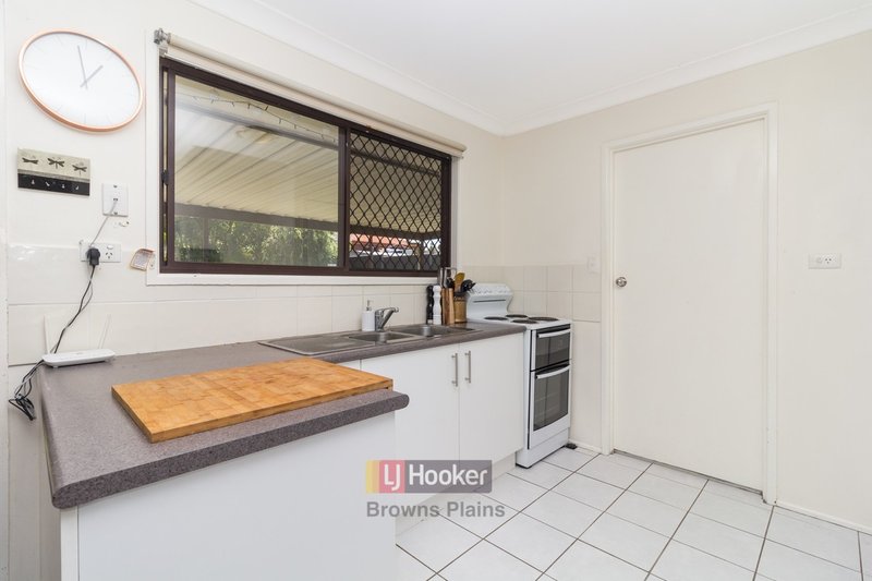 Photo - 3 Huon Street, Crestmead QLD 4132 - Image 2