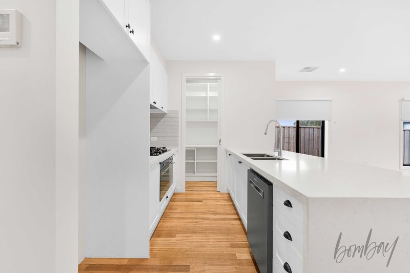 Photo - 3 Hurkett Street, Mickleham VIC 3064 - Image 2
