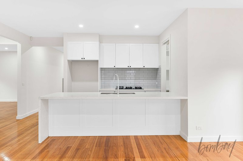 Photo - 3 Hurkett Street, Mickleham VIC 3064 - Image 3