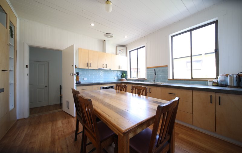 Photo - 3 Hurst Street, Queenstown TAS 7467 - Image 4