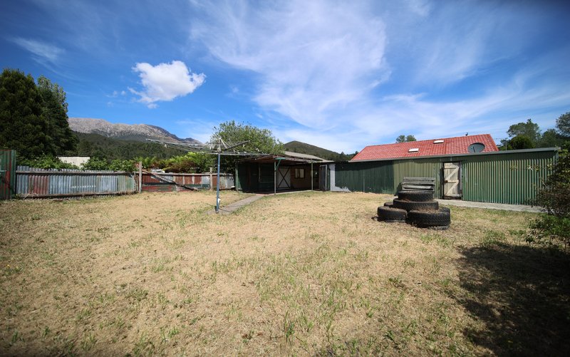 Photo - 3 Hurst Street, Queenstown TAS 7467 - Image 17