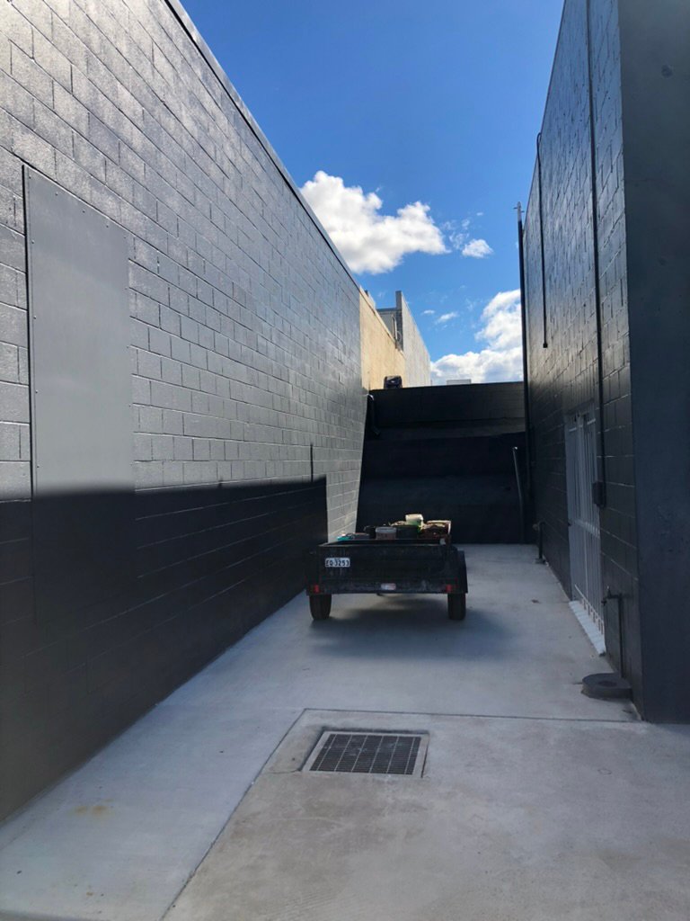 Photo - 3 Hutchinson Street, Burleigh Heads QLD 4220 - Image 7