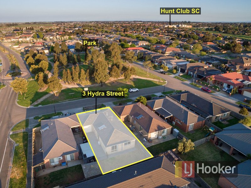 Photo - 3 Hydra Street, Cranbourne VIC 3977 - Image 9