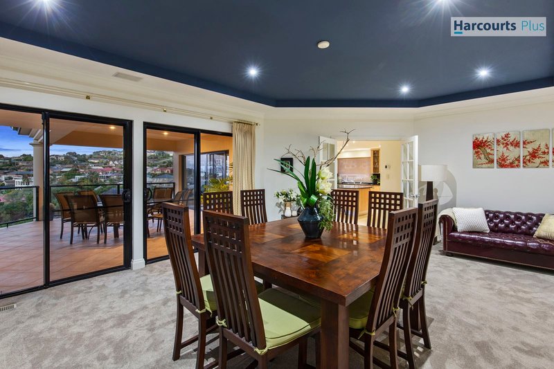 Photo - 3 Ibis Crescent, Hallett Cove SA 5158 - Image 7