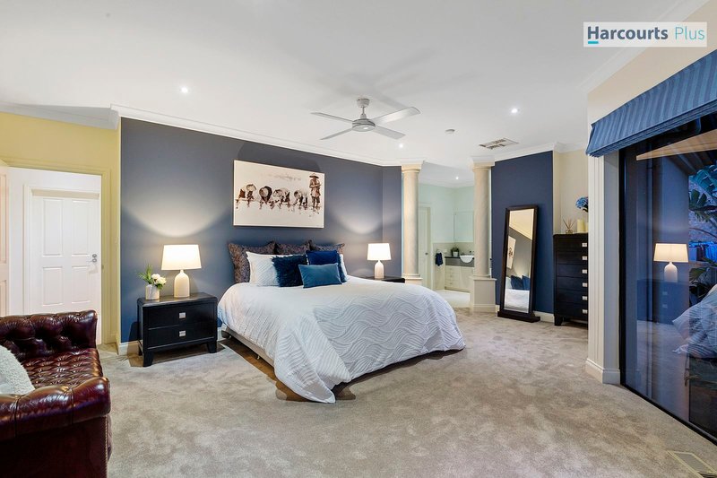 Photo - 3 Ibis Crescent, Hallett Cove SA 5158 - Image 15