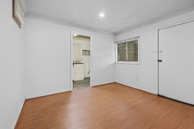 Photo - 3 Illoura Place, Doonside NSW 2767 - Image 14