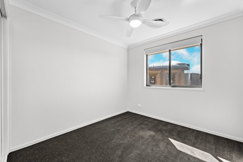 Photo - 3 Integrity Street, Cameron Park NSW 2285 - Image 4