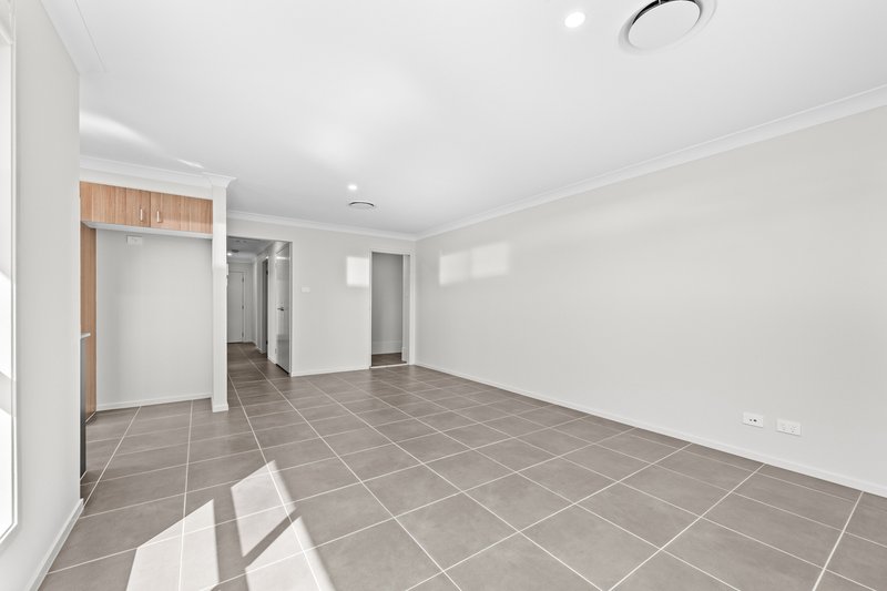 Photo - 3 Integrity Street, Cameron Park NSW 2285 - Image 9