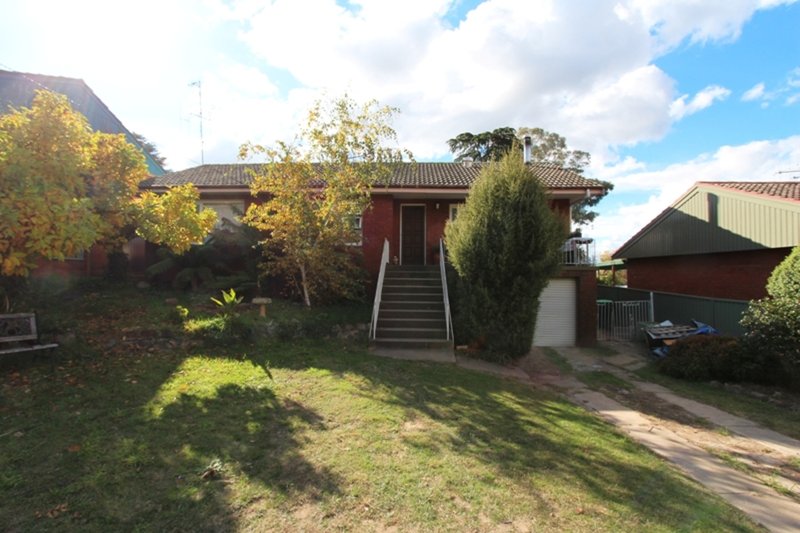 3 Isaacs Street, Bathurst NSW 2795