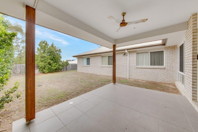 Photo - 3 Isla Court, New Auckland QLD 4680 - Image 13