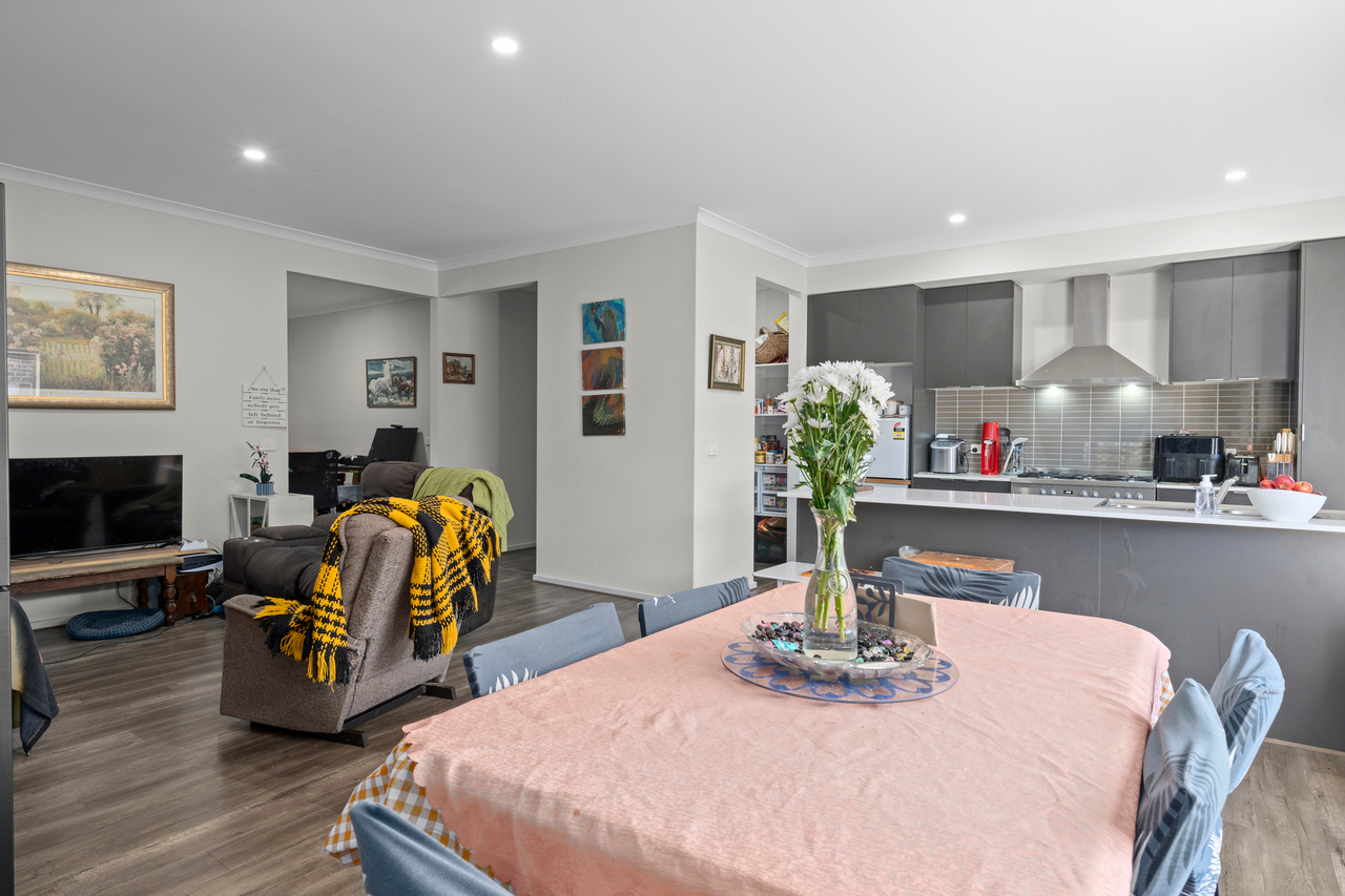 4-bedroom house at 3 Iva Street, Benalla, VIC 3672, Benalla, Victoria