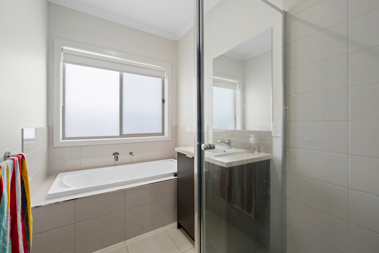 4-bedroom house at 3 Iva Street, Benalla, VIC 3672, Benalla, Victoria