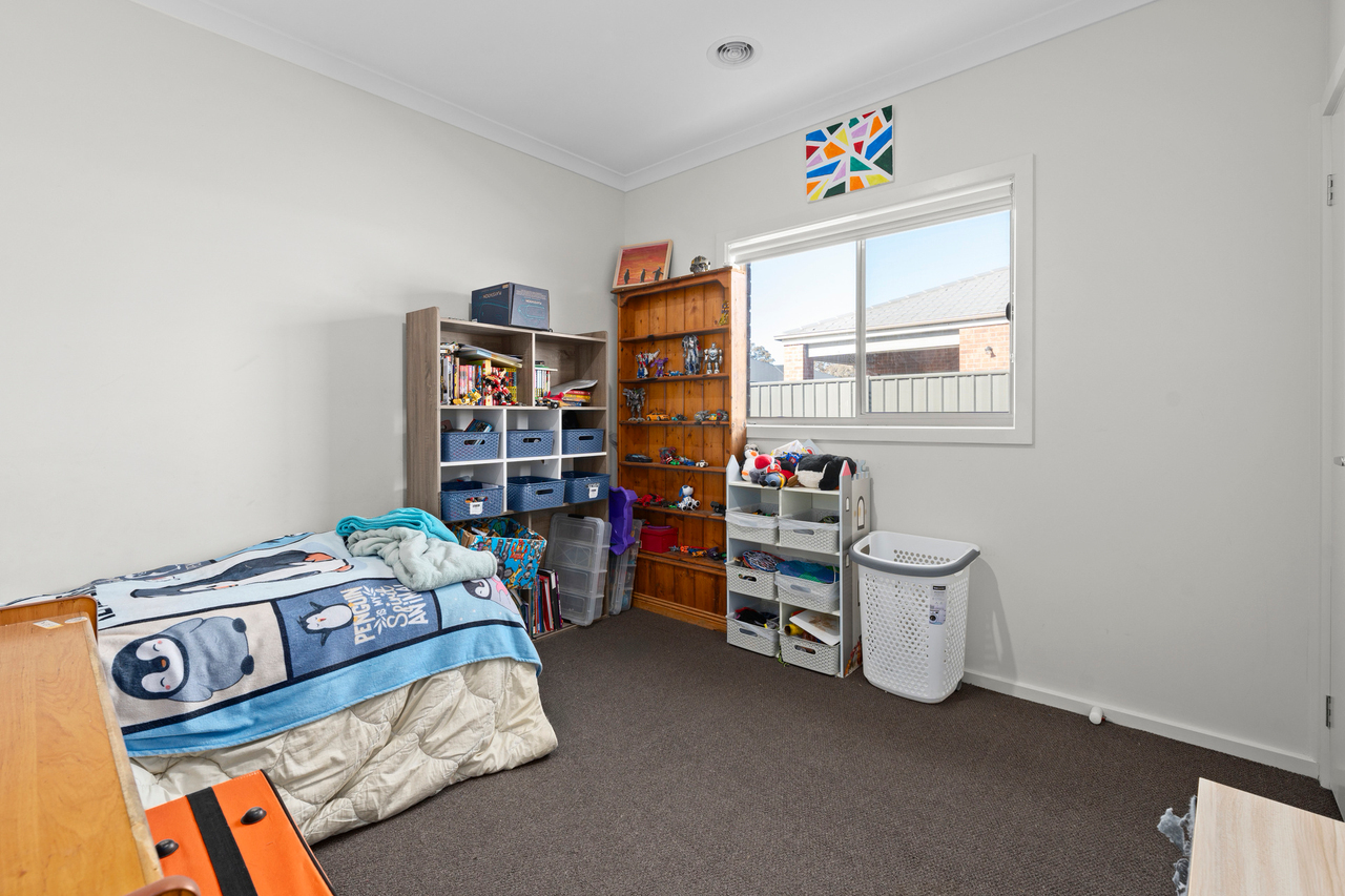 4-bedroom house at 3 Iva Street, Benalla, VIC 3672, Benalla, Victoria