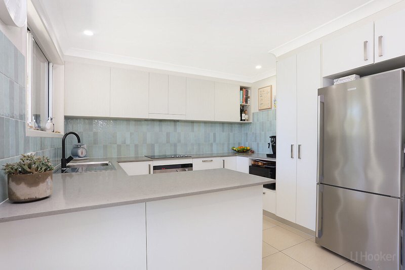 Photo - 3 Jacaranda Avenue, Hollywell QLD 4216 - Image 12