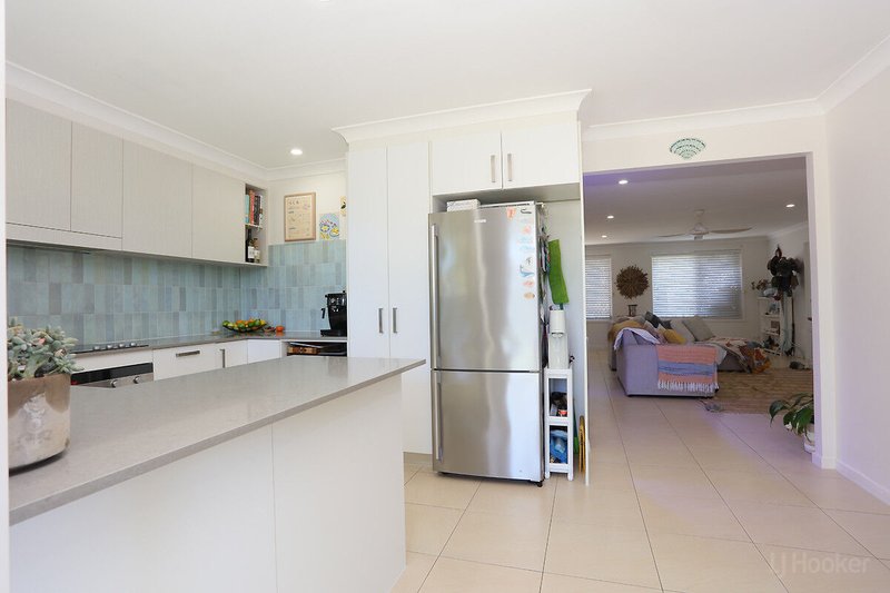 Photo - 3 Jacaranda Avenue, Hollywell QLD 4216 - Image 15