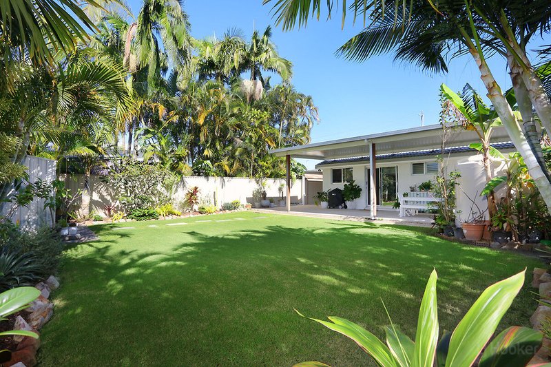Photo - 3 Jacaranda Avenue, Hollywell QLD 4216 - Image 23