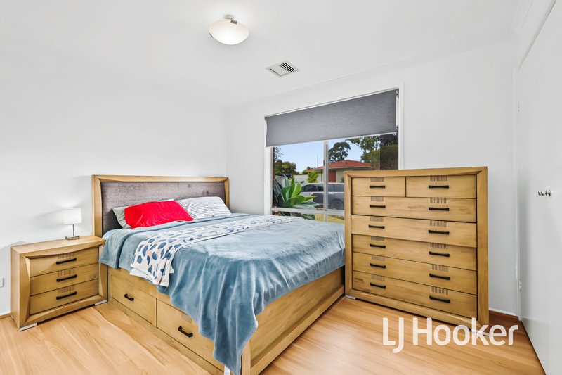 Photo - 3 Jason Place, Hampton Park VIC 3976 - Image 12