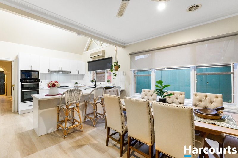 Photo - 3 Jenna Court, Rowville VIC 3178 - Image 7