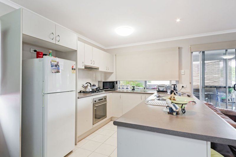 Photo - 3 Jennings Street, Zillmere QLD 4034 - Image 11