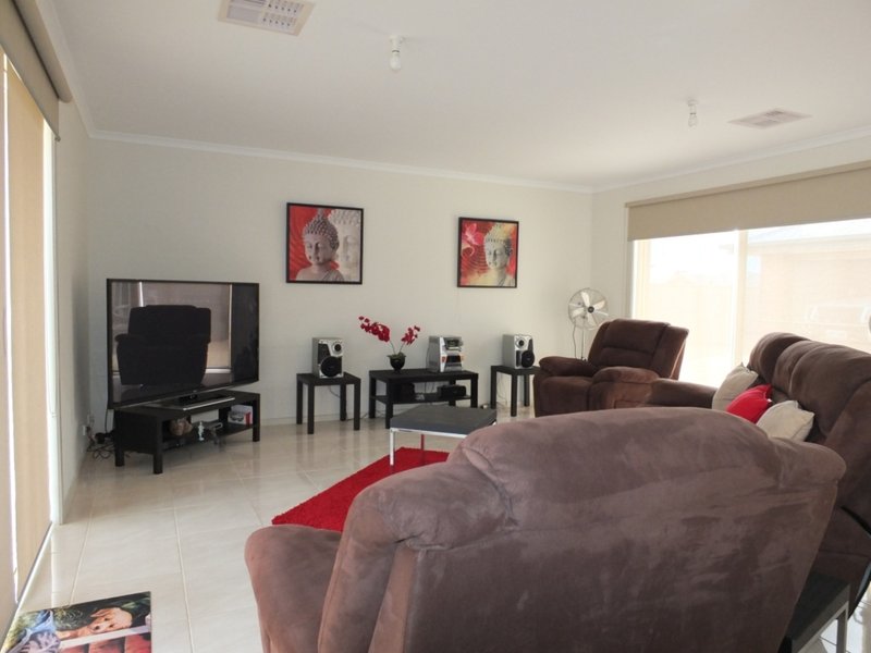 Photo - 3 John Olsen Drive, Kadina SA 5554 - Image 4