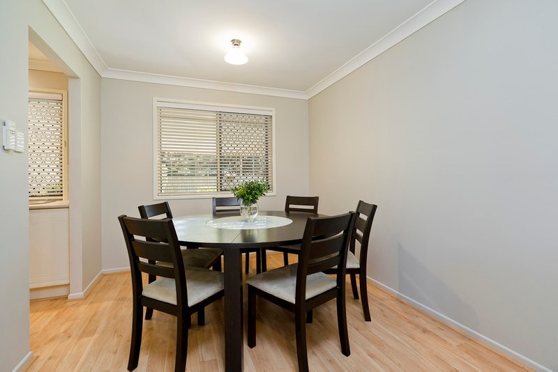 Photo - 3 Julatten Place, Upper Kedron QLD 4055 - Image 8