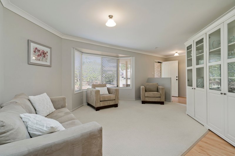 Photo - 3 Julatten Place, Upper Kedron QLD 4055 - Image 9