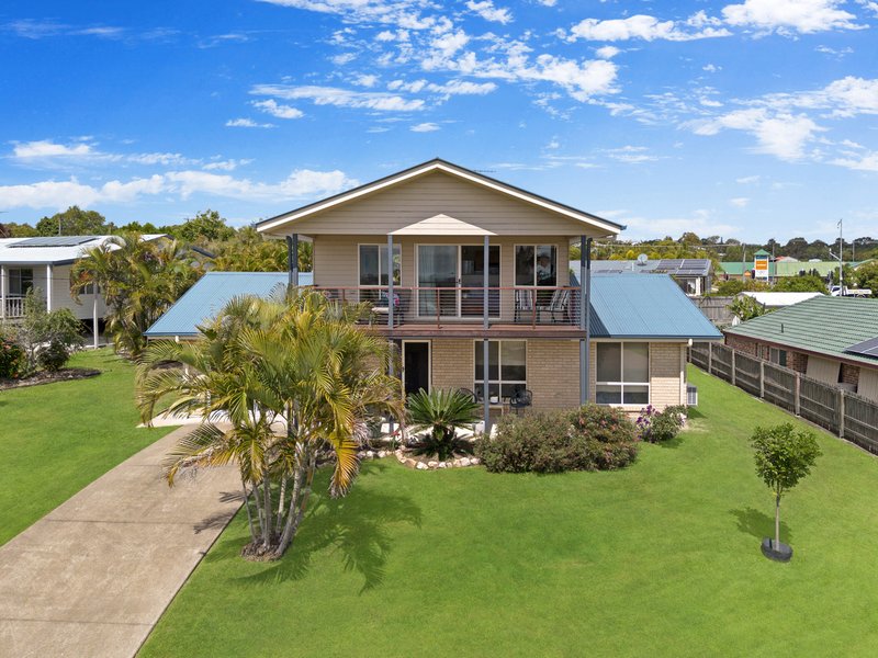 Photo - 3 Julie Street, Dundowran Beach QLD 4655 - Image 2