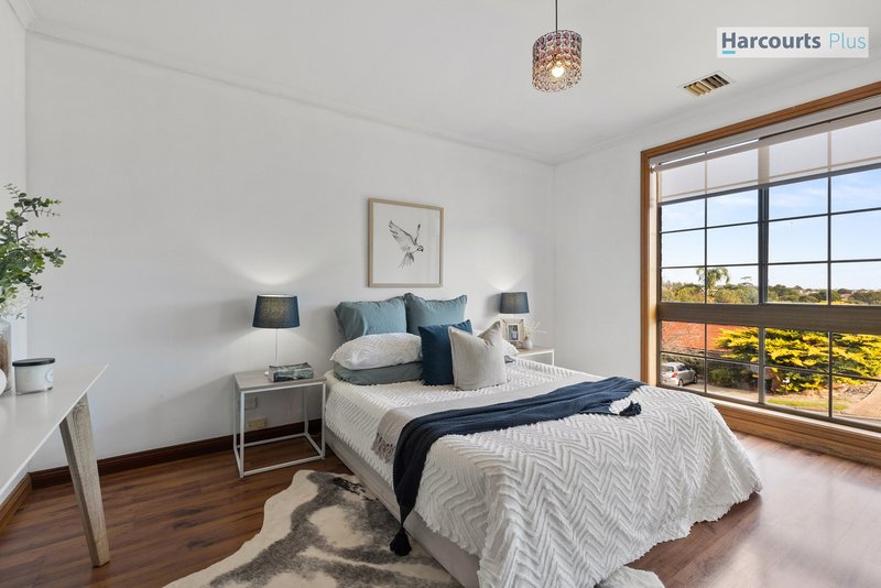 Photo - 3 Jupiter Street, Hallett Cove SA 5158 - Image 17