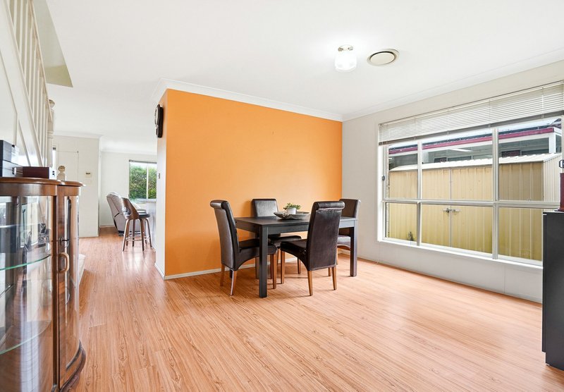 Photo - 3 Kalua Place, Glenmore Park NSW 2745 - Image 6