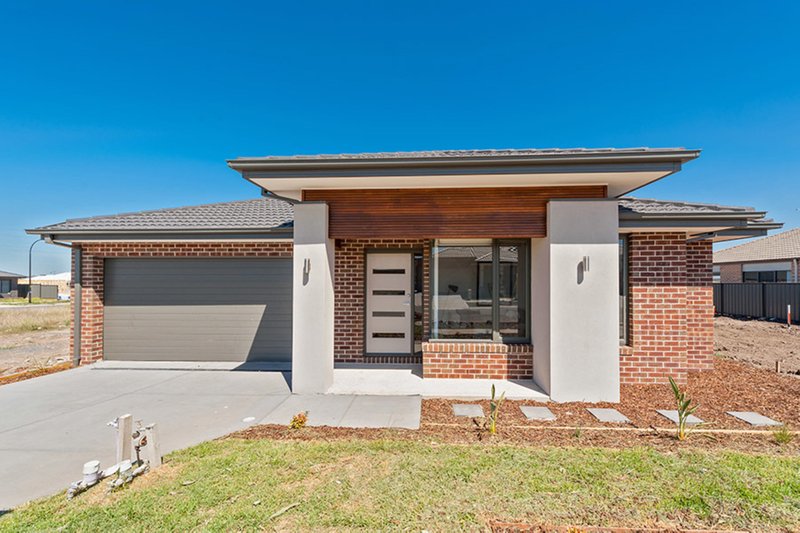 3 Kangaroo Road, Craigieburn VIC 3064