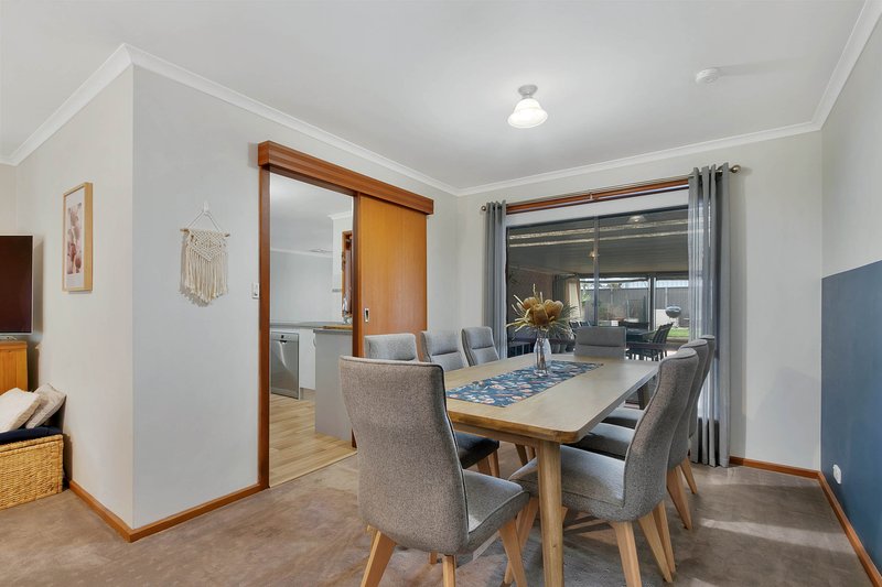 Photo - 3 Kareda Street, Willaston SA 5118 - Image 7