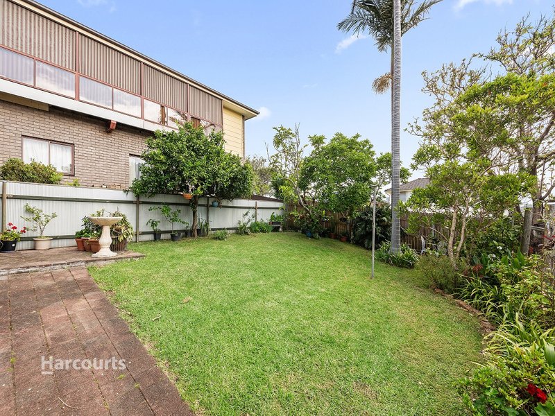 Photo - 3 Kathryn Street, Kanahooka NSW 2530 - Image 6