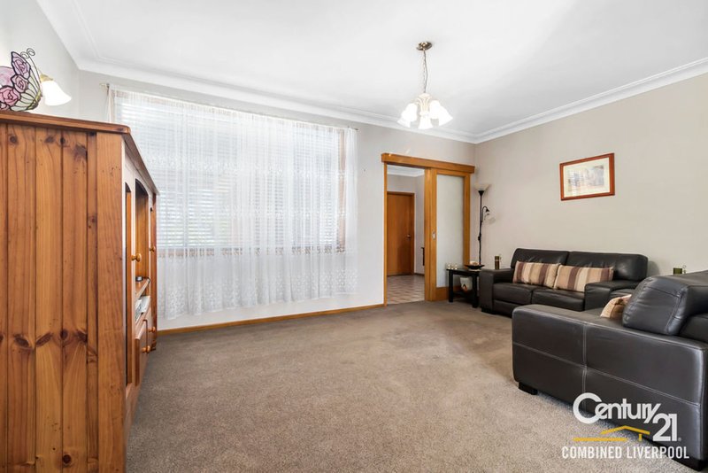 Photo - 3 Kelly Place, Mount Pritchard NSW 2170 - Image 6