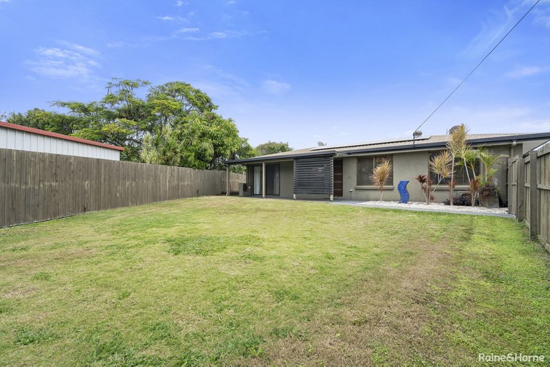 Photo - 3 Kelunji Court, Beachmere QLD 4510 - Image 19