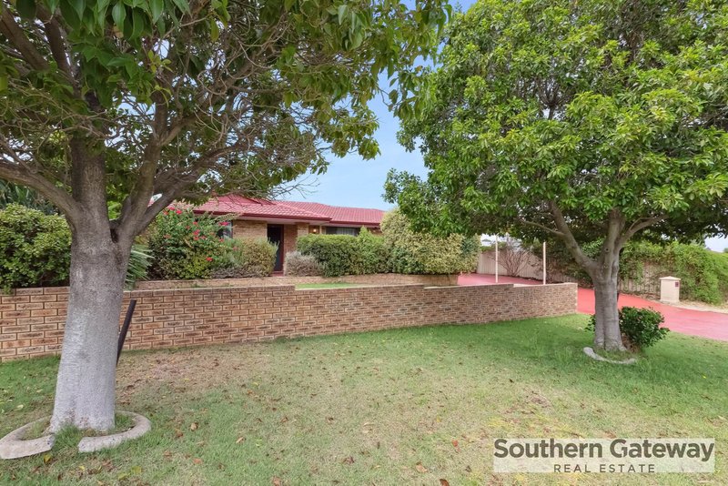 Photo - 3 Kemmish Avenue, Parmelia WA 6167 - Image 32